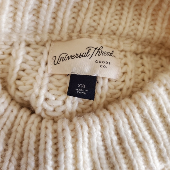 Oversized Chunky Cozy Pullover Sweater - Picture 5 of 12